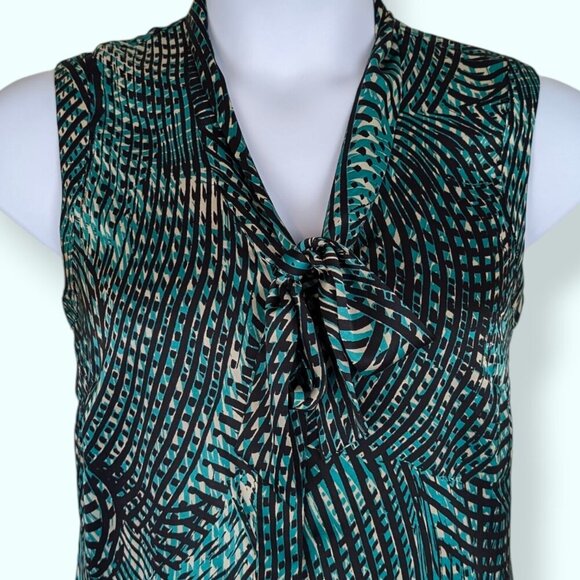 Anne Klein Green Abstract Necktie Top - Picture 3 of 8